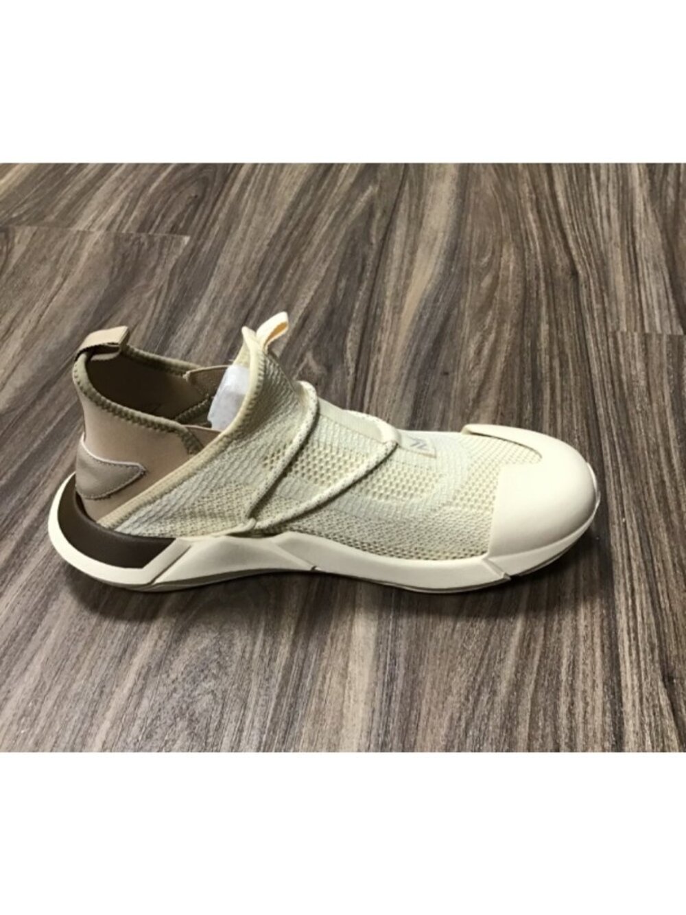 MUVEZ Traveler Convertible Slip-On Shoes Desert Sand Men 9 Women 10 Shark Tank
